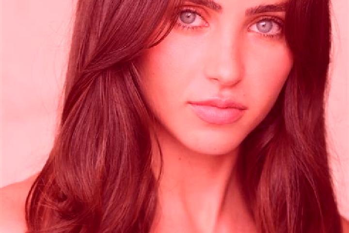 Sienna, 33, a brunette blue-eyed caribbean companion based in Banjar Pegeringsingan. Offering Dinner Date, Overnight, Massage, BDSM. Available for incall and...