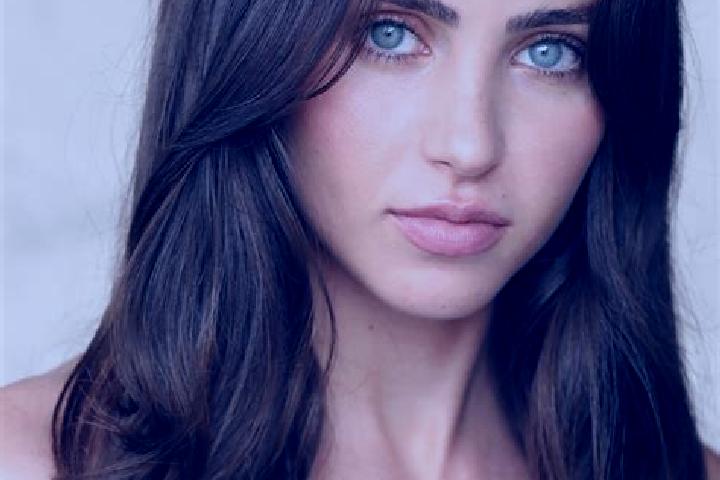 Sienna, 33, a brunette hazel-eyed caucasian companion based in Javene. Offering Overnight, GFE, Girlfriend Experience, Domination. Available for incall and o...