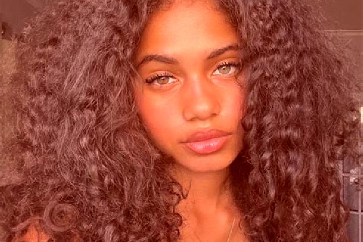 Sienna, 33, a red blue-eyed ebony companion based in Alp. Offering Duos, Massage, Tantra. Available for incall and outcall, overnight bookings available.