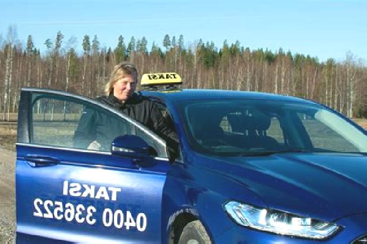 Sienna, 33 — Escort in Kaemmenniemi, Finland