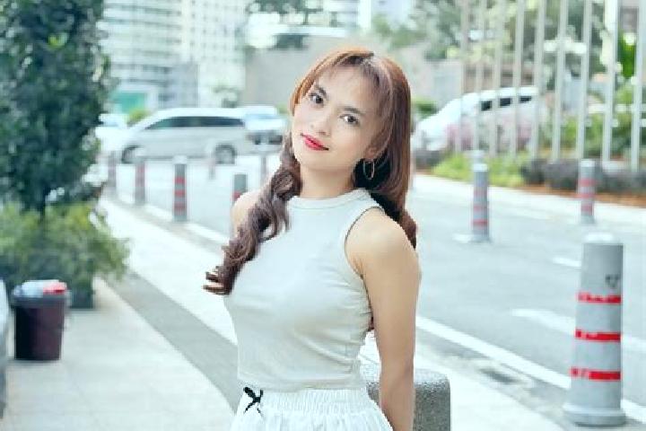 Sienna, 33 — Escort in Lamablawa, Indonesia