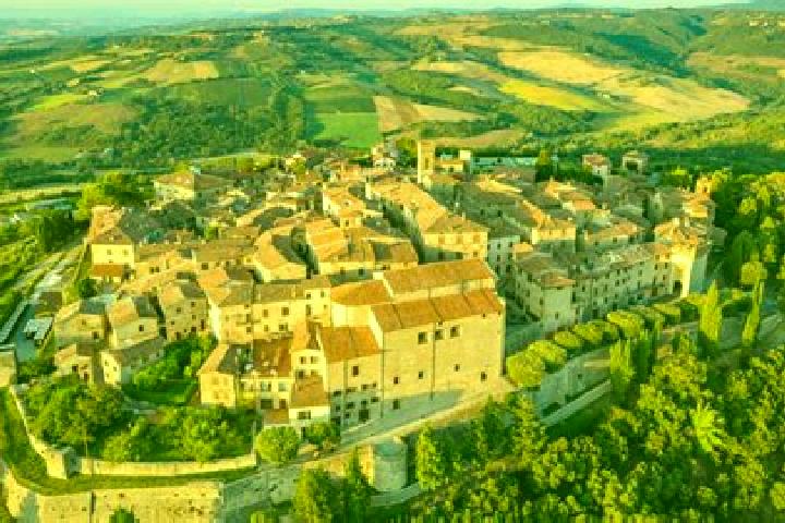 Sienna, 33 — Escort in Monte Castello, Italy