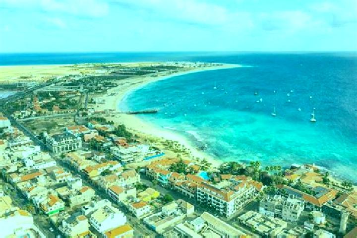Sienna, 33 — Escort in Praia Baixo, Cape Verde