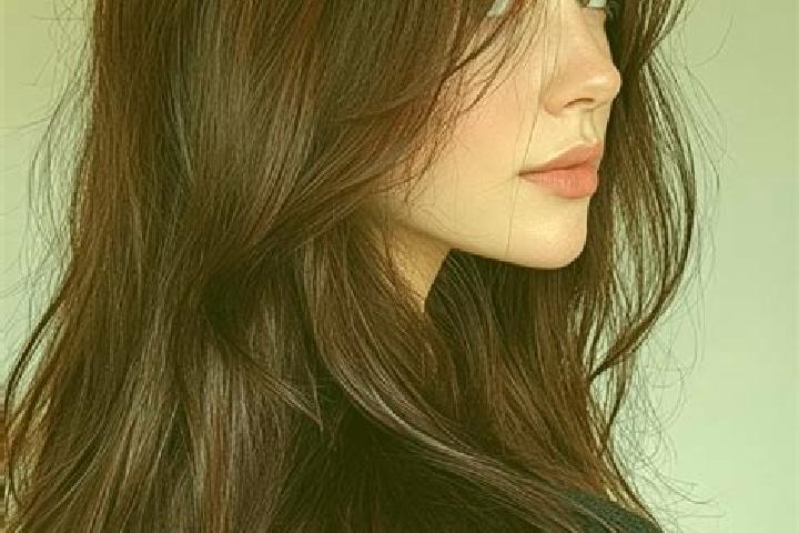 Sienna, 34, a auburn brown-eyed mediterranean companion based in Plainedge. Offering Dinner Date, Domination, Erotic Massage. Available for incall and outcal...