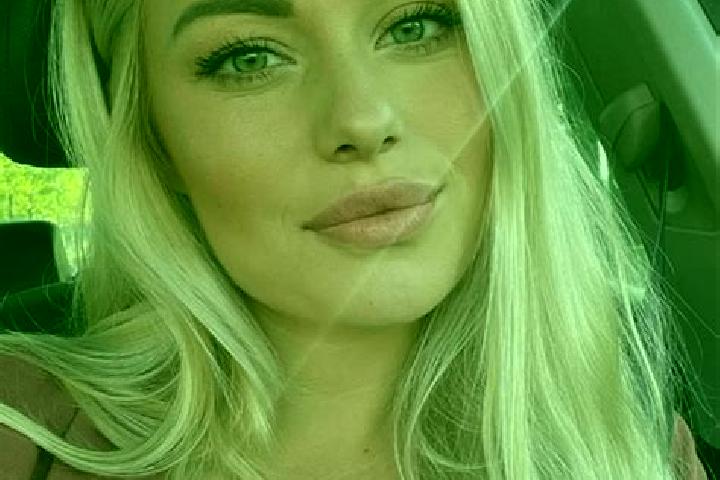 Sienna, 34, a blonde hazel-eyed caucasian companion based in Cosquin. Offering Duos, Prostate Massage, Deep French Kissing. Available for incall and outcall,...