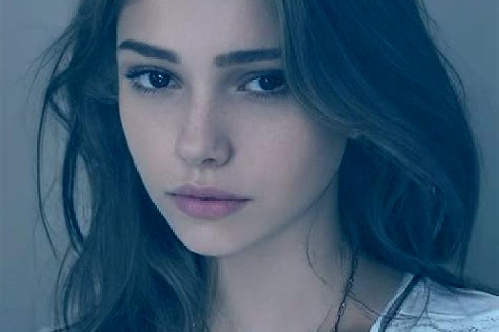 Sienna, 34, a chestnut hazel-eyed slavic companion based in Pathum Ratchawongsa. Offering Girlfriend Experience, BDSM, Overnight, Tantra, 69. Available for i...