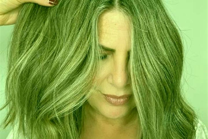 Sienna, 34, a dark blonde grey-eyed caribbean companion based in Queniquea. Offering 69, Couples. Available for incall and outcall, day and evening dates.