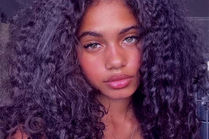 Sienna, 34, a red blue-eyed ebony companion based in Glenning Valley. Offering 69, OWO, Couples. Available for incall and outcall, day and evening dates.