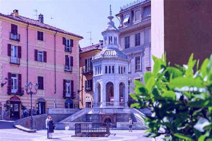 Sienna, 34 — Escort in Brescello, Italy