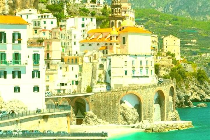 Sienna, 34 — Escort in Carre, Italy