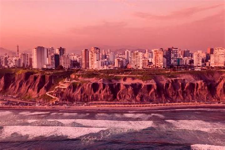Sienna, 34 — Escort in Huaros, Peru