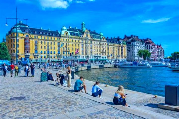 Sienna, 34 — Escort in Kungsoer, Sweden