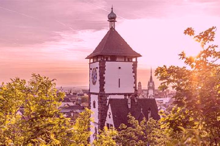 Sienna, 34 — Escort in Schmitten, Germany