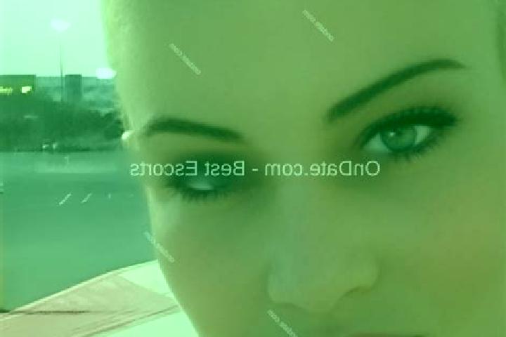 Sienna, 34 — Escort in Selezni, Russia