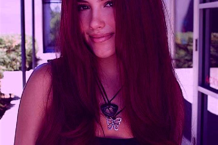 Sienna, 35, a auburn dark-eyed slavic companion based in Lai Chi Van. Offering A-Level, Prostate Massage, Duos. Available for incall and outcall, overnight b...