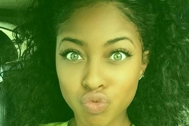 Sienna, 35, a black green-eyed ebony companion based in Plaine 4. Offering Dinner Date, Fetish, A-Level, Domination. Available for incall and outcall, overni...