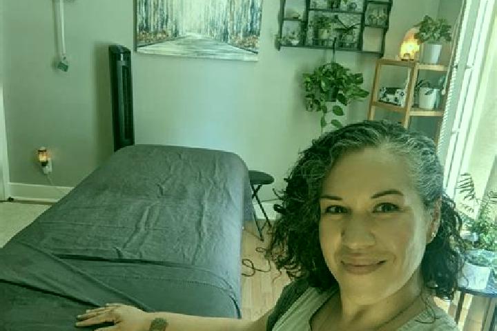 Sienna, 35, a black green-eyed latina companion based in Ossey-les-Trois-Maisons. Offering Prostate Massage, Dinner Date, Tantra, Duos. Available for incall ...