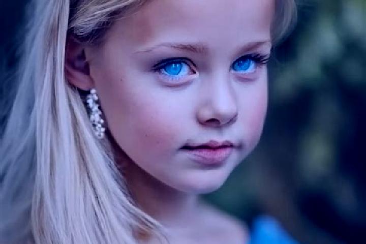 Sienna, 35, a blonde blue-eyed caucasian companion based in Jogindarnagar. Offering Couples, Overnight, 69, GFE. Available for incall and outcall, day and ev...
