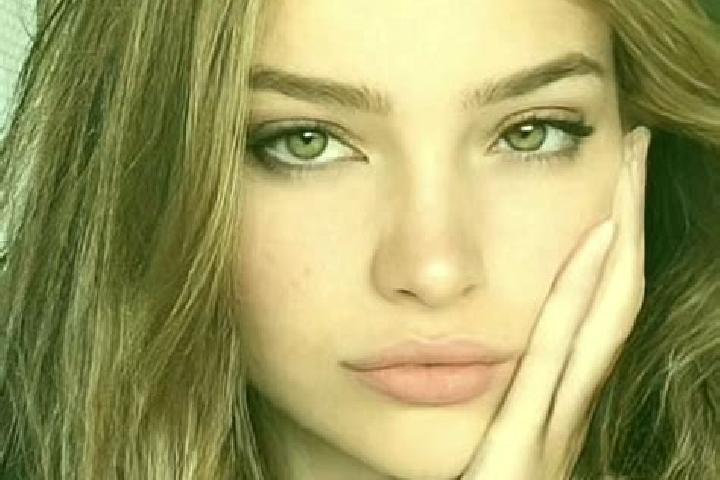 Sienna, 35, a dark blonde hazel-eyed caucasian companion based in Rongotea. Offering Erotic Massage, Travel Companion, Girlfriend Experience. Available for i...