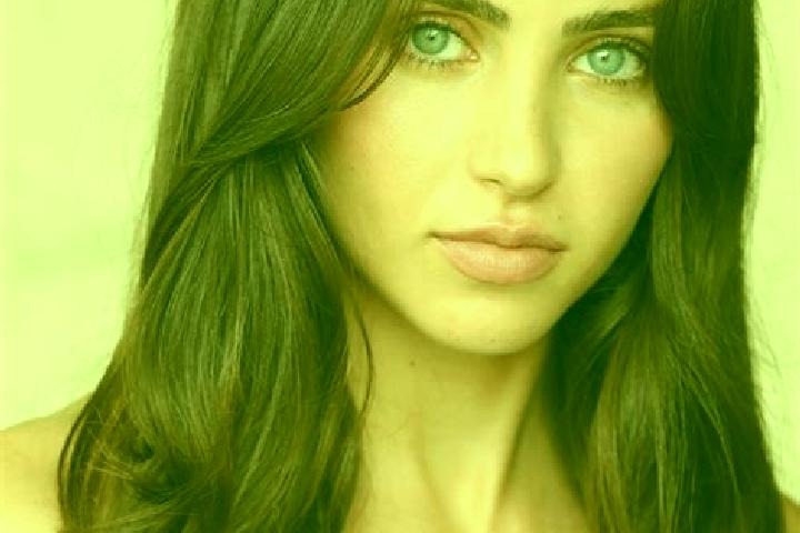 Sienna, 35, a red brown-eyed mediterranean companion based in Neuhausen. Offering Duos, GFE, OWO. Available for incall and outcall, day and evening dates.