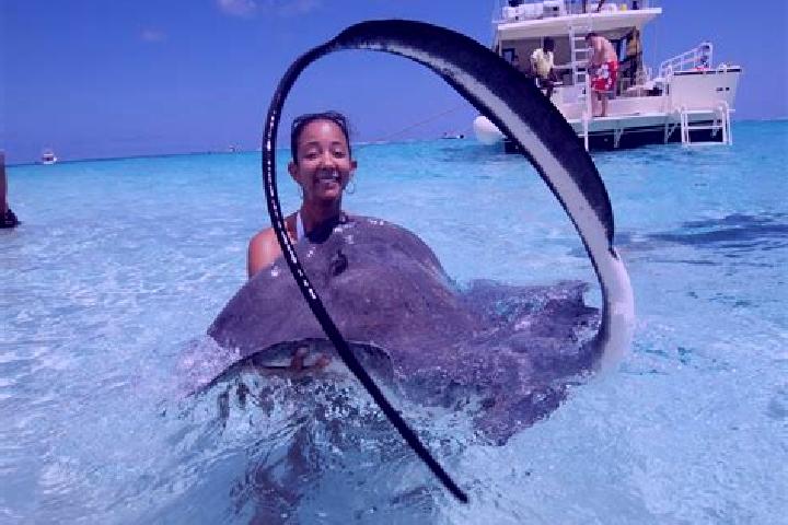 Sienna, 35 — Escort in Gun Bay, Cayman Islands