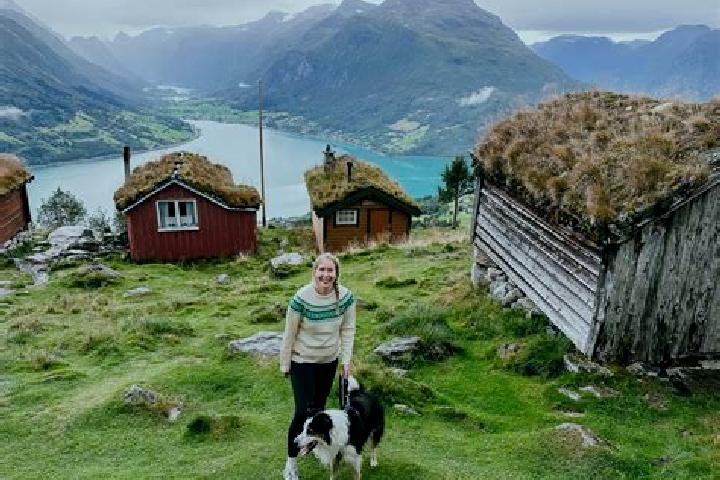 Sienna, 35 — Escort in Selvik, Norway