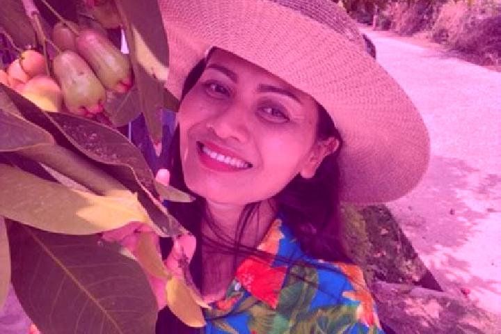 Sienna, 35 — Escort in Si Khoraphum, Thailand