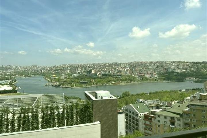 Sienna, 35 — Escort in Suetluece, Turkey