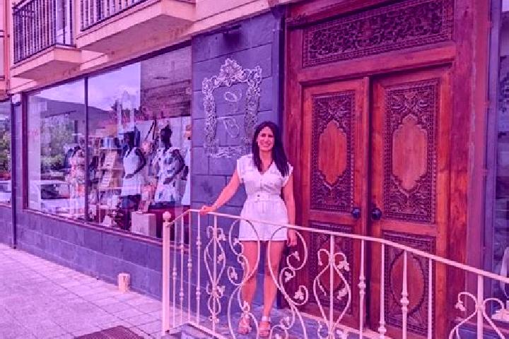 Sienna, 35 — Escort in Villasana de Mena, Spain