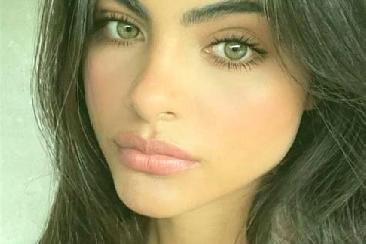 Sienna, 36, a auburn dark-eyed european companion based in Benichembla. Offering Massage, OWO, Duos. Available for incall and outcall, overnight bookings ava...