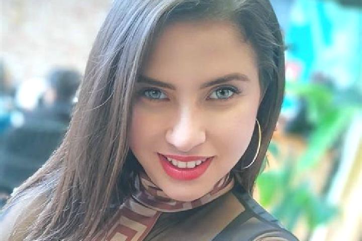 Sienna, 36 — Escort in Brey, Germany