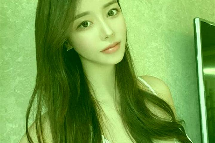 Sienna, 36 — Escort in Dangjiang, China