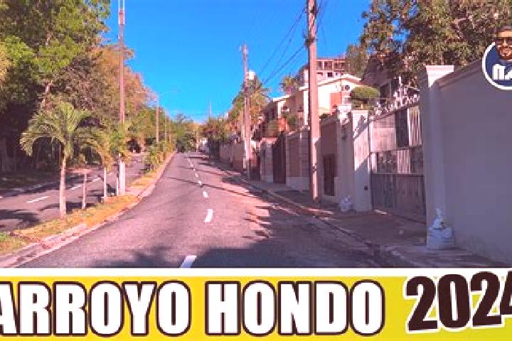 Sienna, 36 — Escort in San Nicolas Arroyo Hondo, Mexico