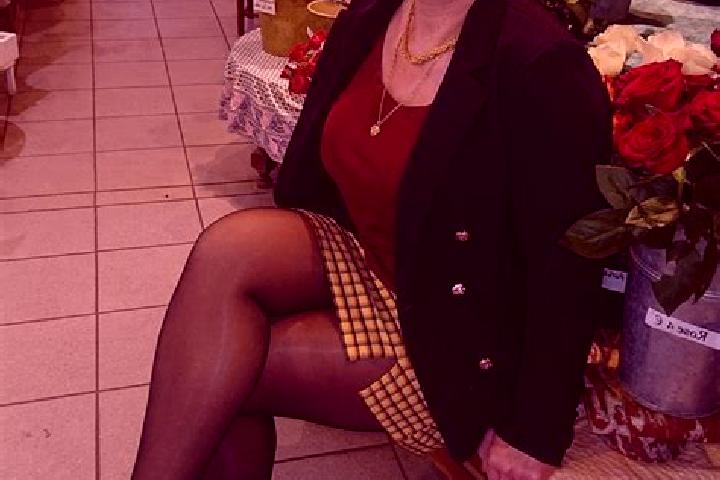 Sienna, 36 — Escort in Shipley, United Kingdom