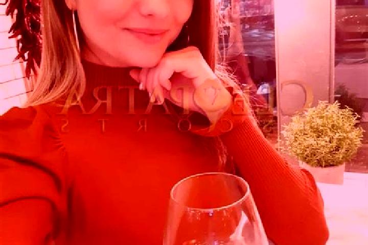 Sienna, 37, a blonde grey-eyed european companion based in Poretskoye. Offering Massage, OWO, Party Girl. Available for incall and outcall, overnight booking...