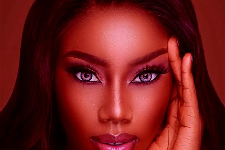Sienna, 37, a chestnut blue-eyed ebony companion based in Ivan. Offering Dinner Date, OWO, Tantra, Couples, Travel Companion. Available for incall and outcal...