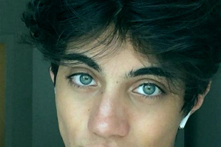 Sienna, 37, a chestnut dark-eyed caucasian companion based in Froeningen. Offering Domination, A-Level, Duos, Massage. Available for incall and outcall, over...