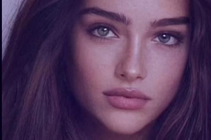 Sienna, 37, a chestnut grey-eyed caucasian companion based in Zinvie. Offering Fetish, Girlfriend Experience, GFE, CIM, Deep French Kissing. Available for in...