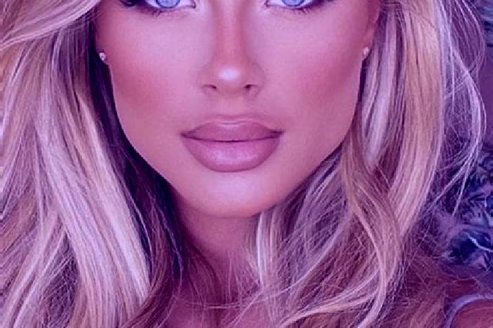 Sienna, 37, a platinum blonde blue-eyed latina companion based in Faja da Ovelha. Offering Girlfriend Experience, Overnight. Available for incall and outcall...