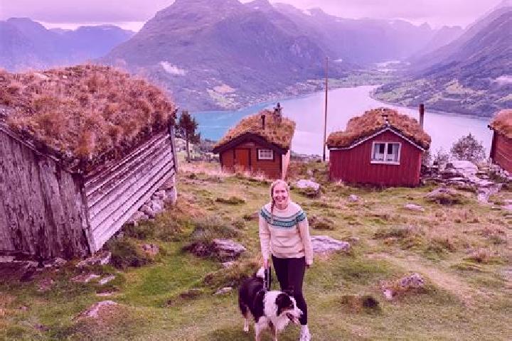Sienna, 37 — Escort in Eivindvik, Norway