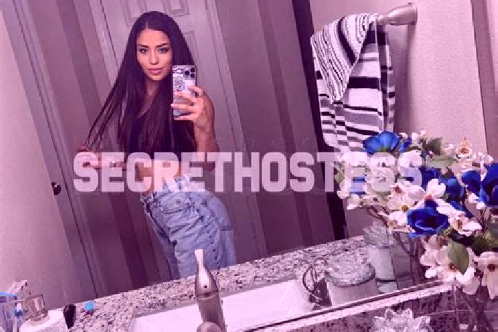 Sienna, 37 — Escort in Pittsburg, United States