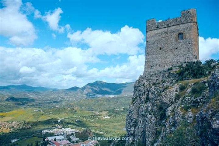 Sienna, 37 — Escort in Riocavado de la Sierra, Spain