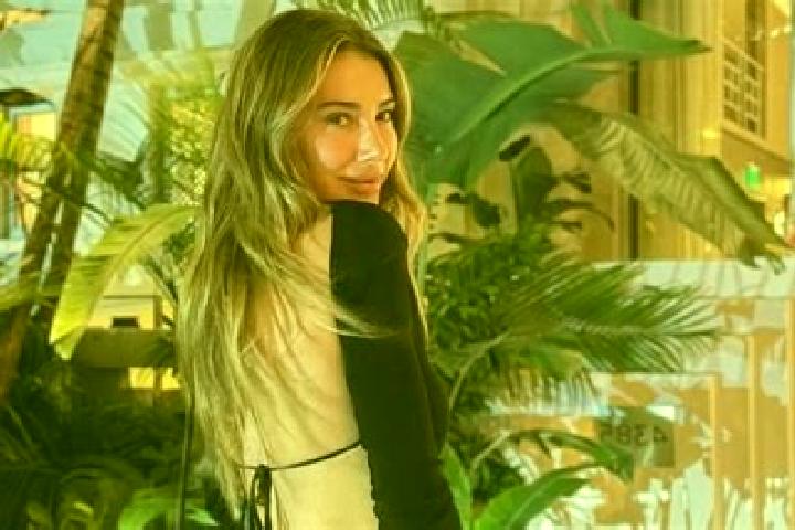 Sienna, 37 — Escort in Yazihan, Turkey