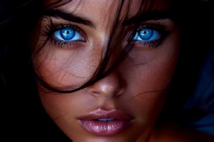 Sienna, 38, a black blue-eyed middle eastern companion based in Chhibramau. Offering Massage, Domination, Fetish, Travel Companion, Couples. Available for in...