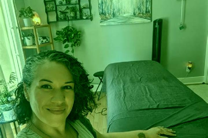 Sienna, 38, a black brown-eyed caucasian companion based in Fenwick. Offering Dinner Date, Massage, Striptease, Prostate Massage, Party Girl. Available for i...