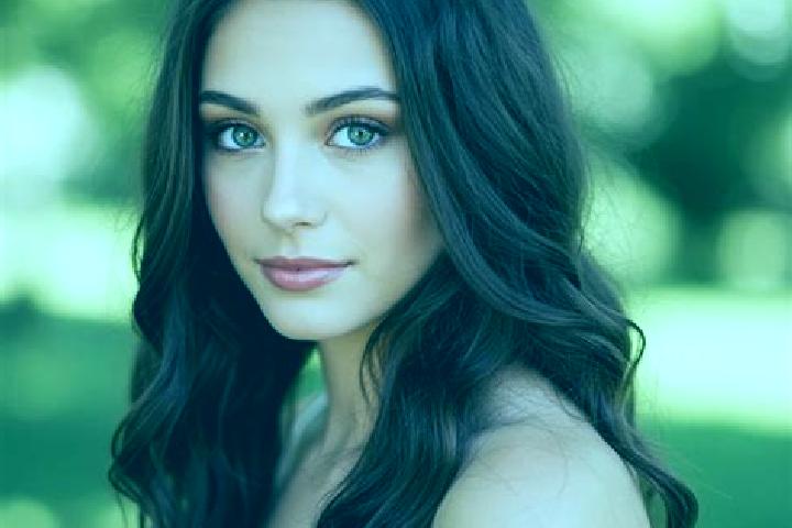 Sienna, 38, a black brown-eyed european companion based in Jambearum. Offering Massage, CIM, Travel Companion. Available for incall and outcall, day and even...
