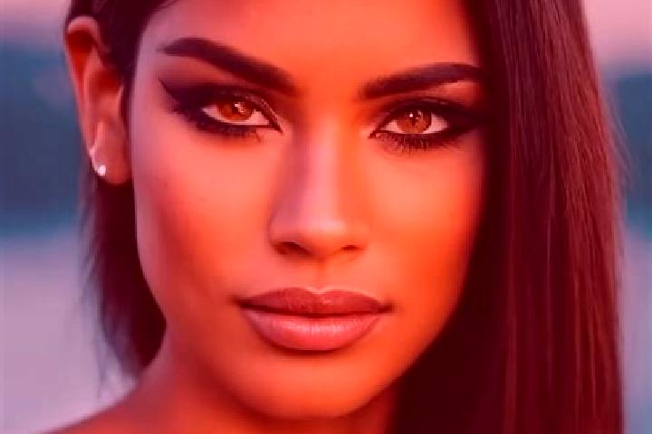 Sienna, 39, a brunette amber-eyed latina companion based in Basing. Offering Tantra, Roleplay, Striptease, BDSM. Available for incall and outcall, day and ev...