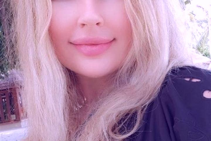 Sienna, 39, a dark blonde amber-eyed caucasian companion based in Talquian. Offering Couples, Tantra, GFE, BDSM. Available for incall and outcall, day and ev...