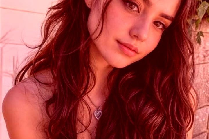 Sofia, 20, a auburn hazel-eyed middle eastern companion based in Lanham. Offering Massage, Dinner Date, BDSM, Erotic Massage. Available for incall and outcal...