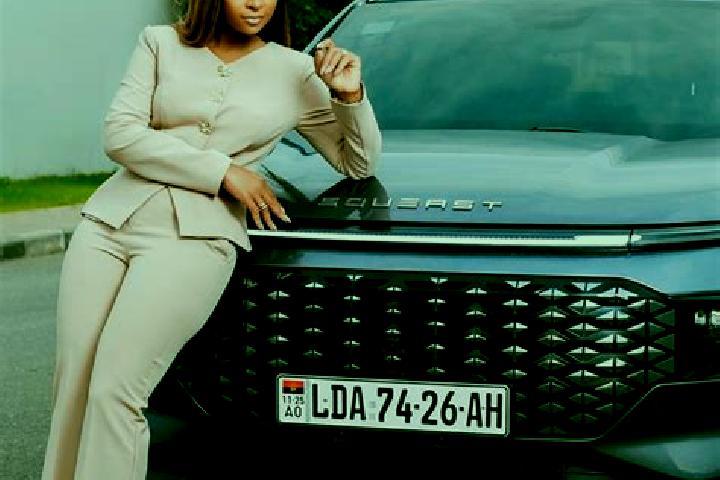 Sofia, 20 — Escort in Cambondo, Angola
